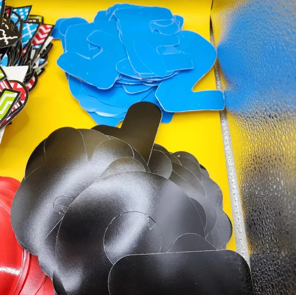 Hundreds of Punch Out Coated Letters Numbers Lot Children Learning School - Picture 3 of 4